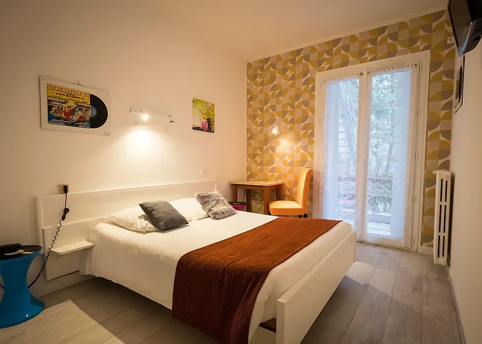 De Paris 2* La Rochelle (Charente-Maritime)