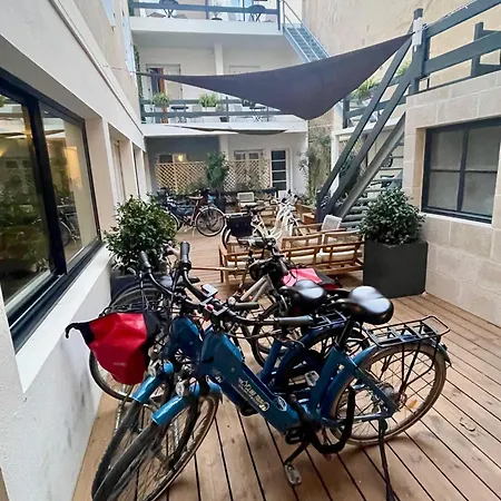 De Paris Hotell
