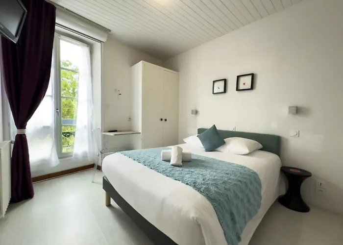 De Paris 2* La Rochelle (Charente-Maritime)